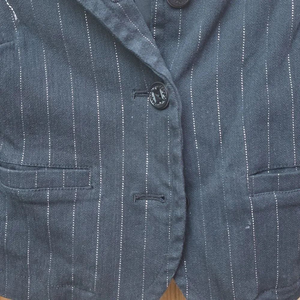 Embroidered Blazer - Picture 3 of 6
